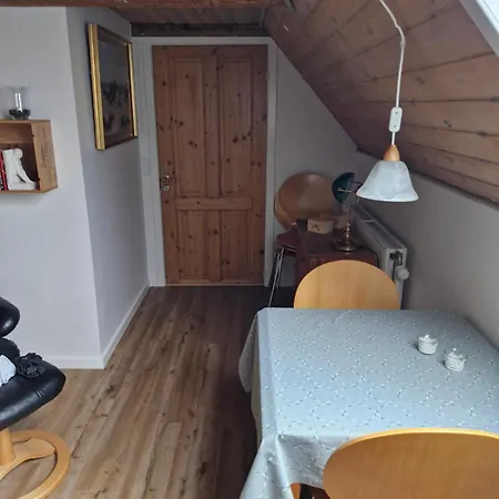 Laekker 1 Sal דירה *